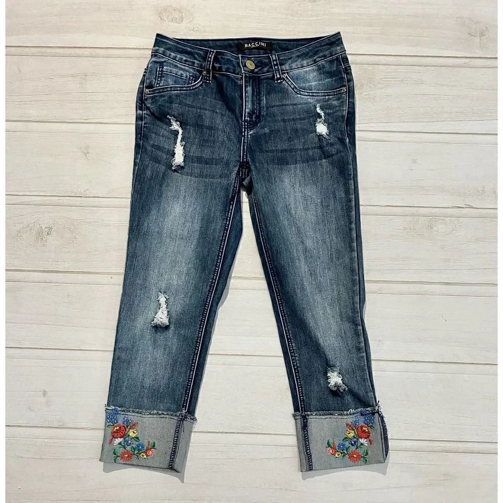 Baccini Distressed Capri Jeans Floral Embroidered Folded Raw Hem